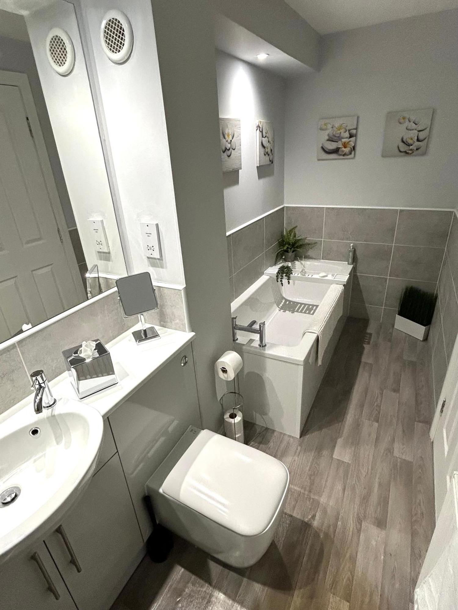 Corstorphine Townhouse: Spacious Near Murrayfield With Garden Edinburgh
